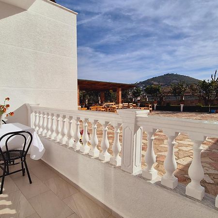 Villa Josana Sarandë Eksteriør bilde