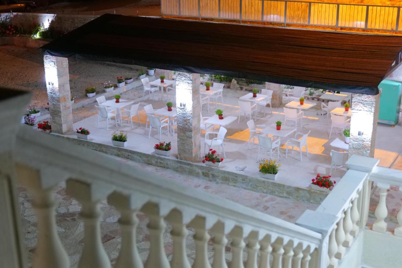 Villa Josana Sarandë Eksteriør bilde