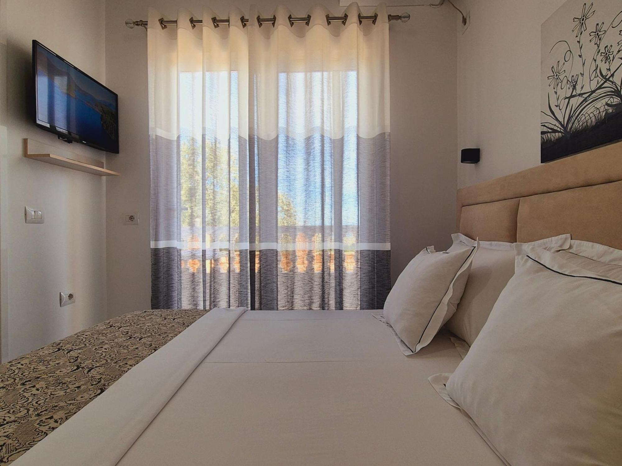 Villa Josana Sarandë Eksteriør bilde